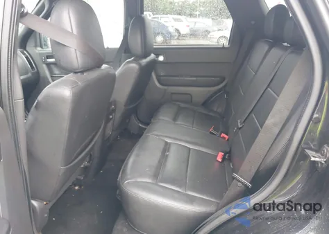 2011 Ford Escape Limited z USA, uszkodzony, nr VIN 1FMCU0EG3BKA20589